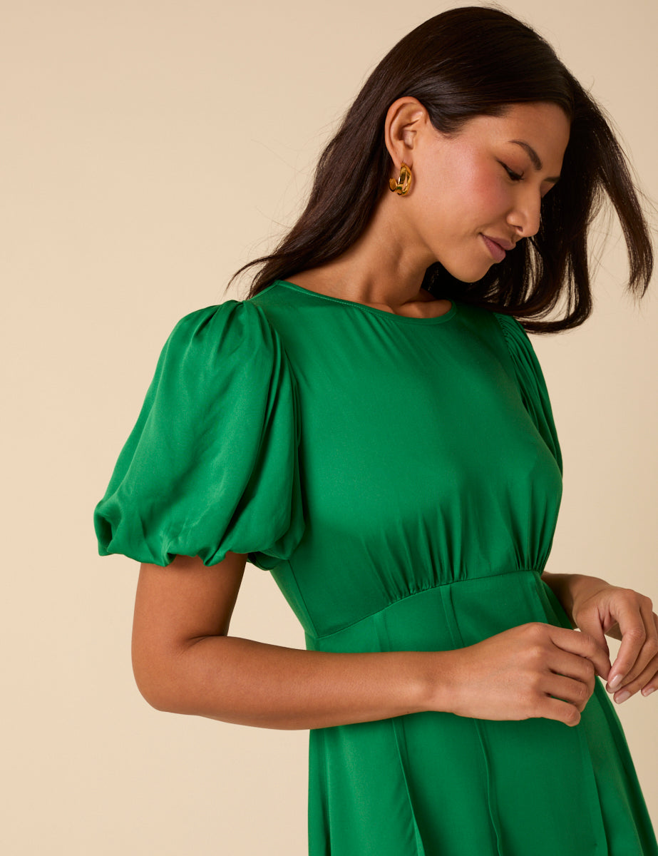 naomi green dress Green Ruched Naomi Midi Dress